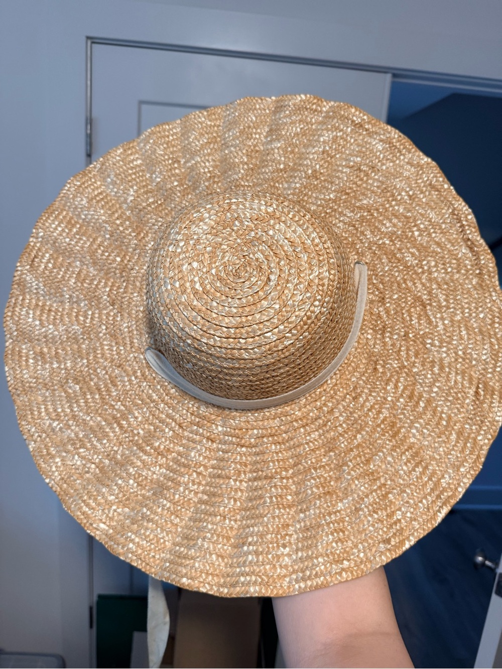 Lack of Color Scalloped straw hat size M (new without tags) - Picture 1 of 12